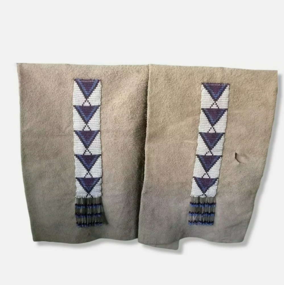 Sioux Native American Beaded Leggings Deer Hyde Early 20th Century Teepee Fringe